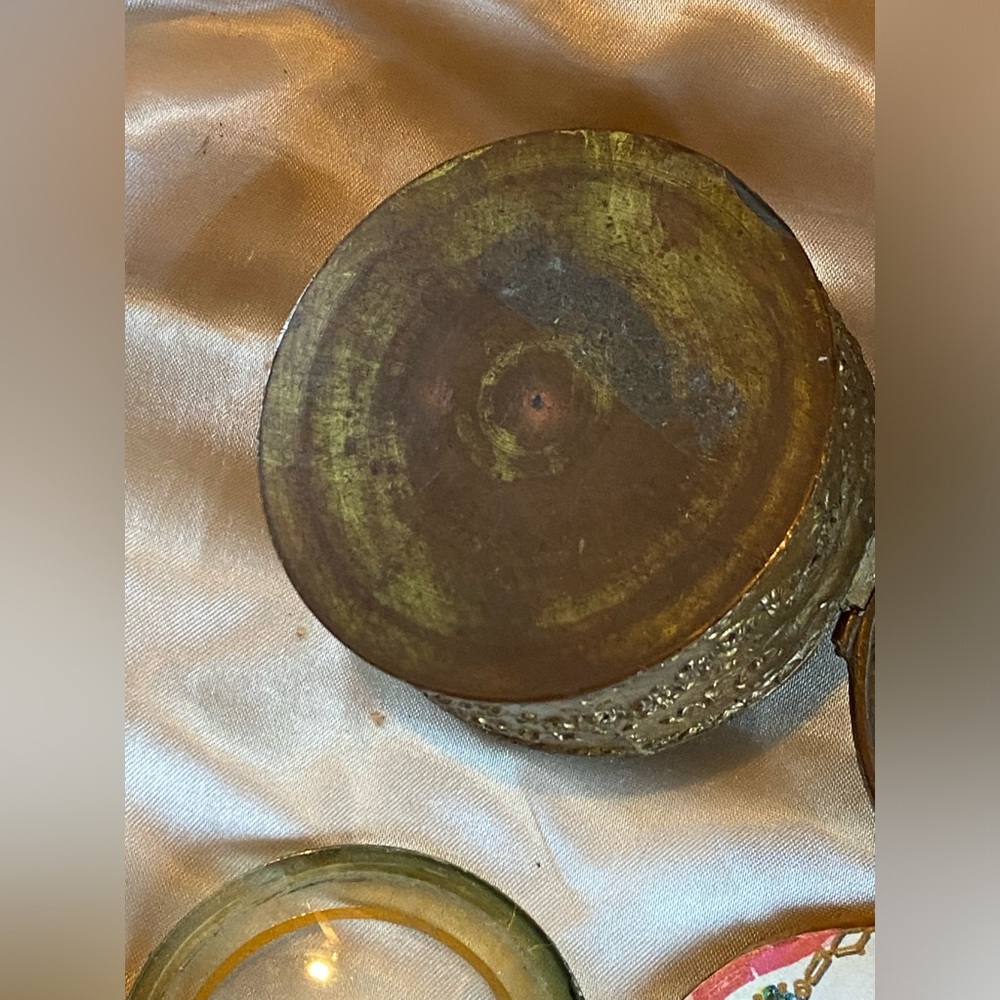 Victorian French Dresser Box #9588 - Picture 7 of 11